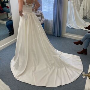 Maggie Sottero Detachable Overskirt
